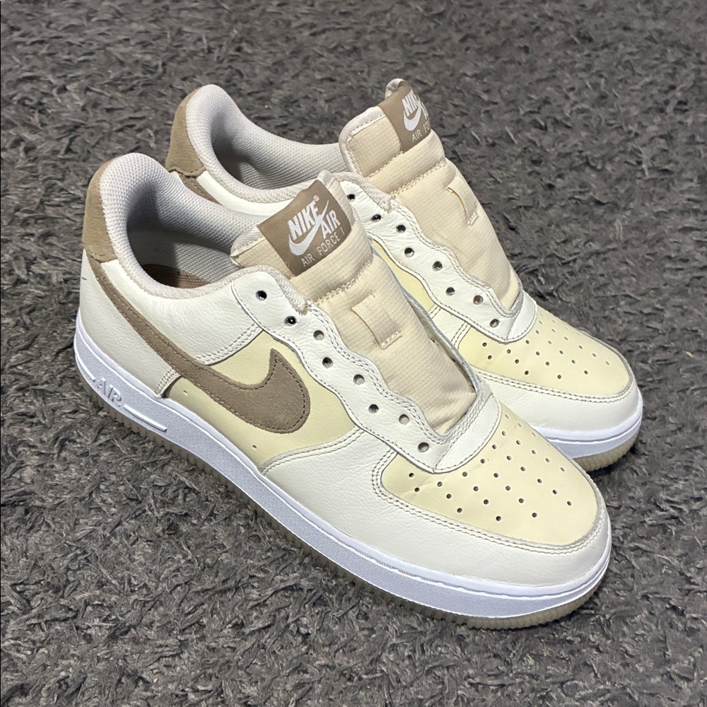Nike Air Force 1 - Picture 8 of 8